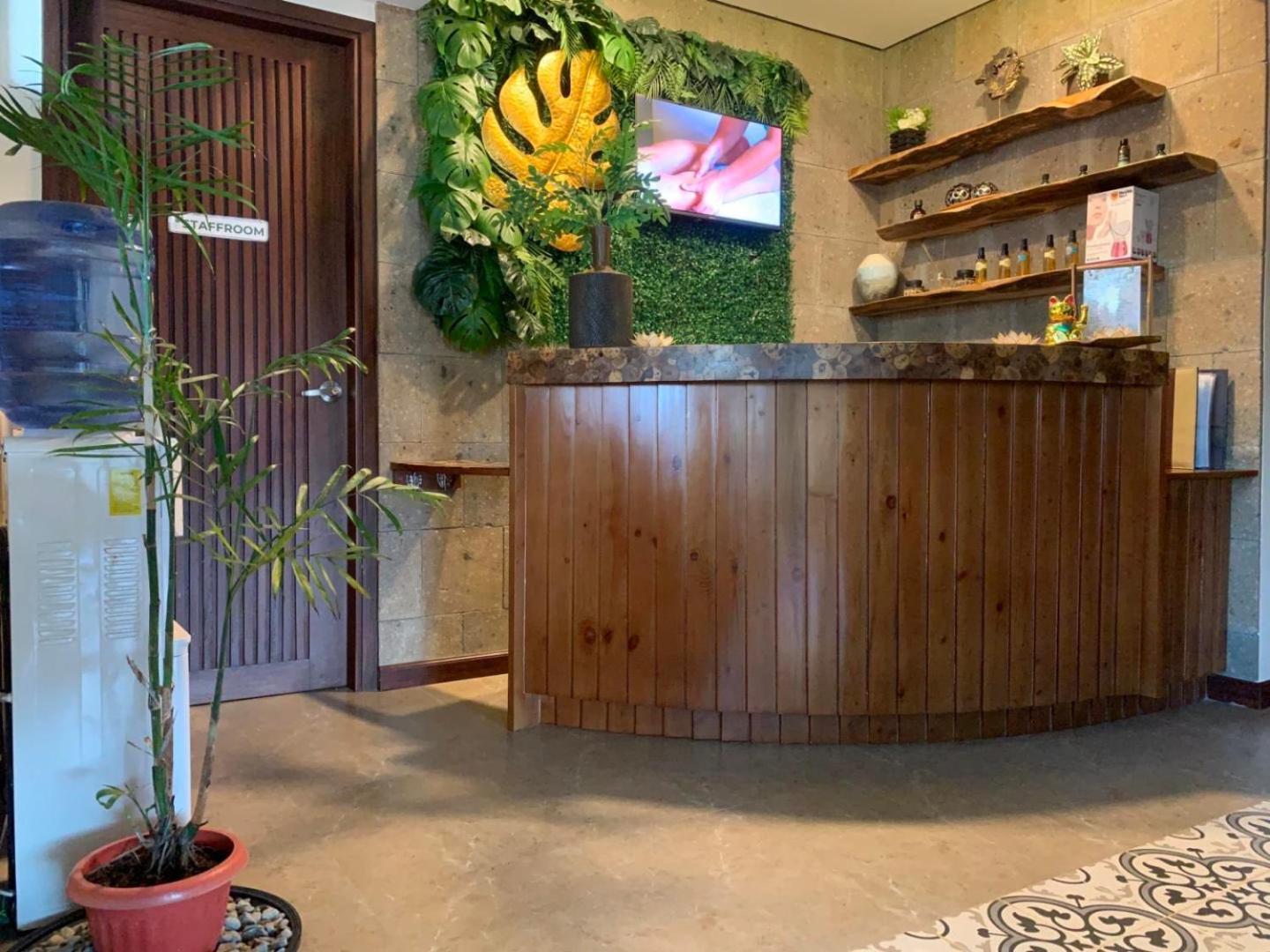 La Jolla Luxury Beach Resort Bagac Eksteriør bilde