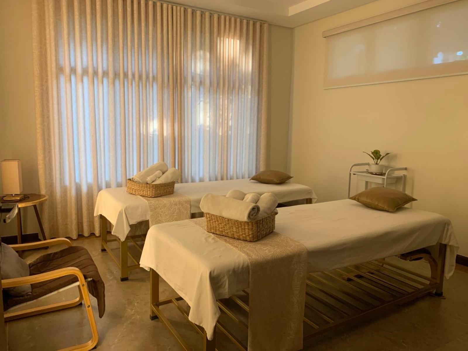 La Jolla Luxury Beach Resort Bagac Eksteriør bilde