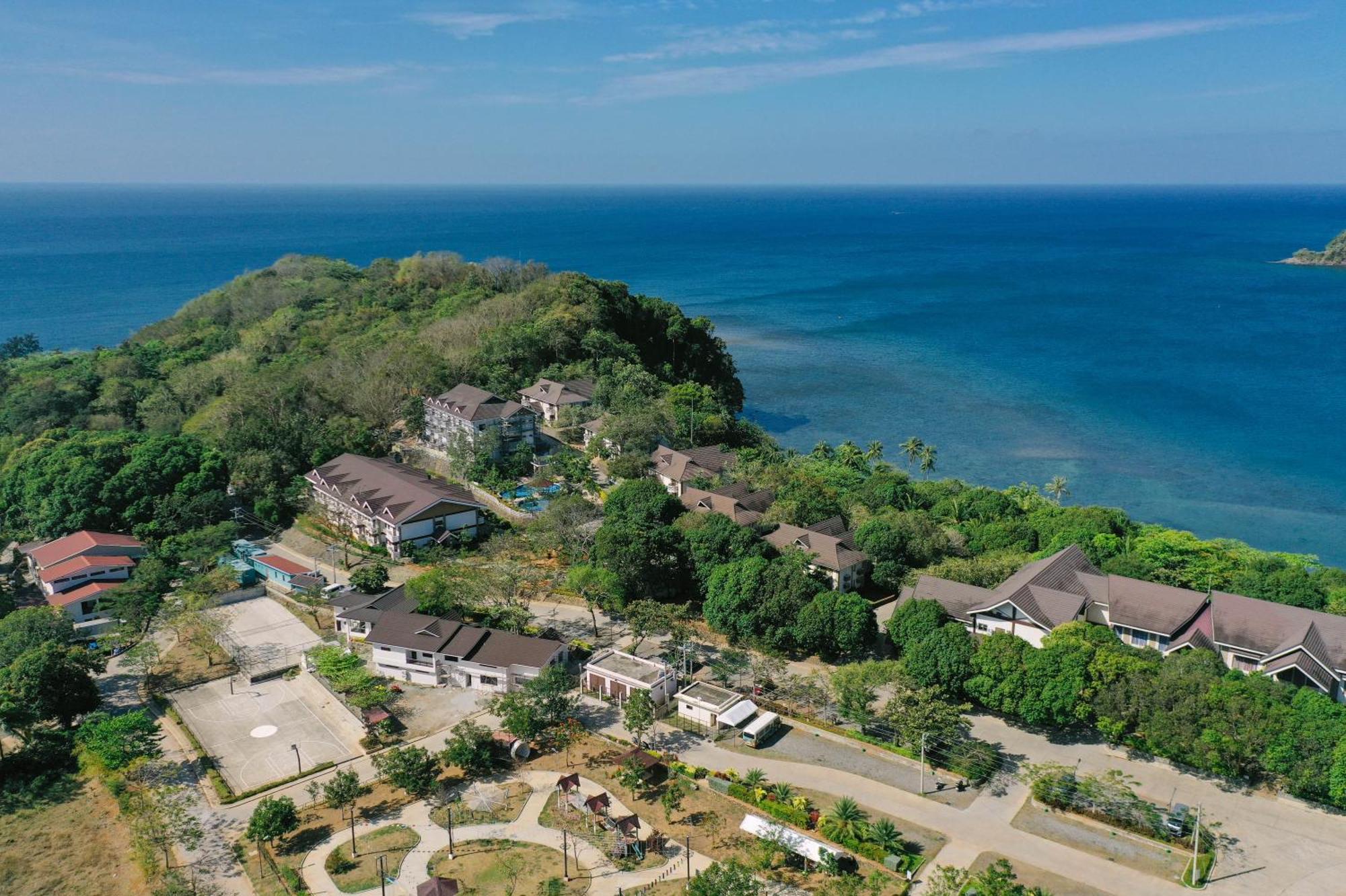 La Jolla Luxury Beach Resort Bagac Eksteriør bilde
